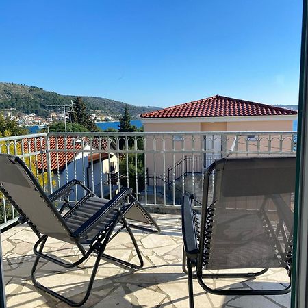 Kn House With Two Apartments Near Sea Рогозниця Екстер'єр фото